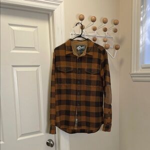 Roots - Classic Plaid Button Down Long Sleeve Shirt - Brown / Black - M
